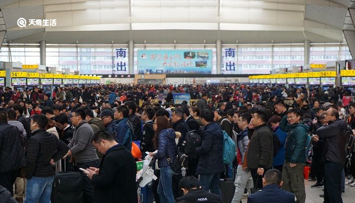 购买学生票怎么进站 学生票进站乘车流程