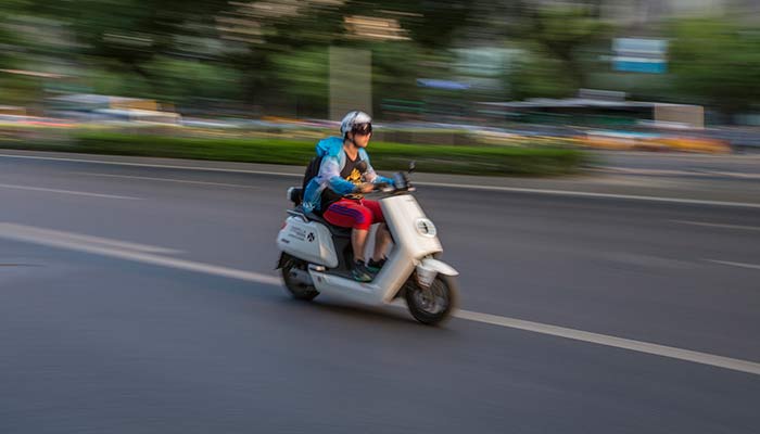 电动车电池多久换一次 电动车电池一般用几年