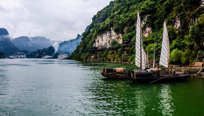 长江三峡是指哪三峡 长江三峡是哪三峡组成